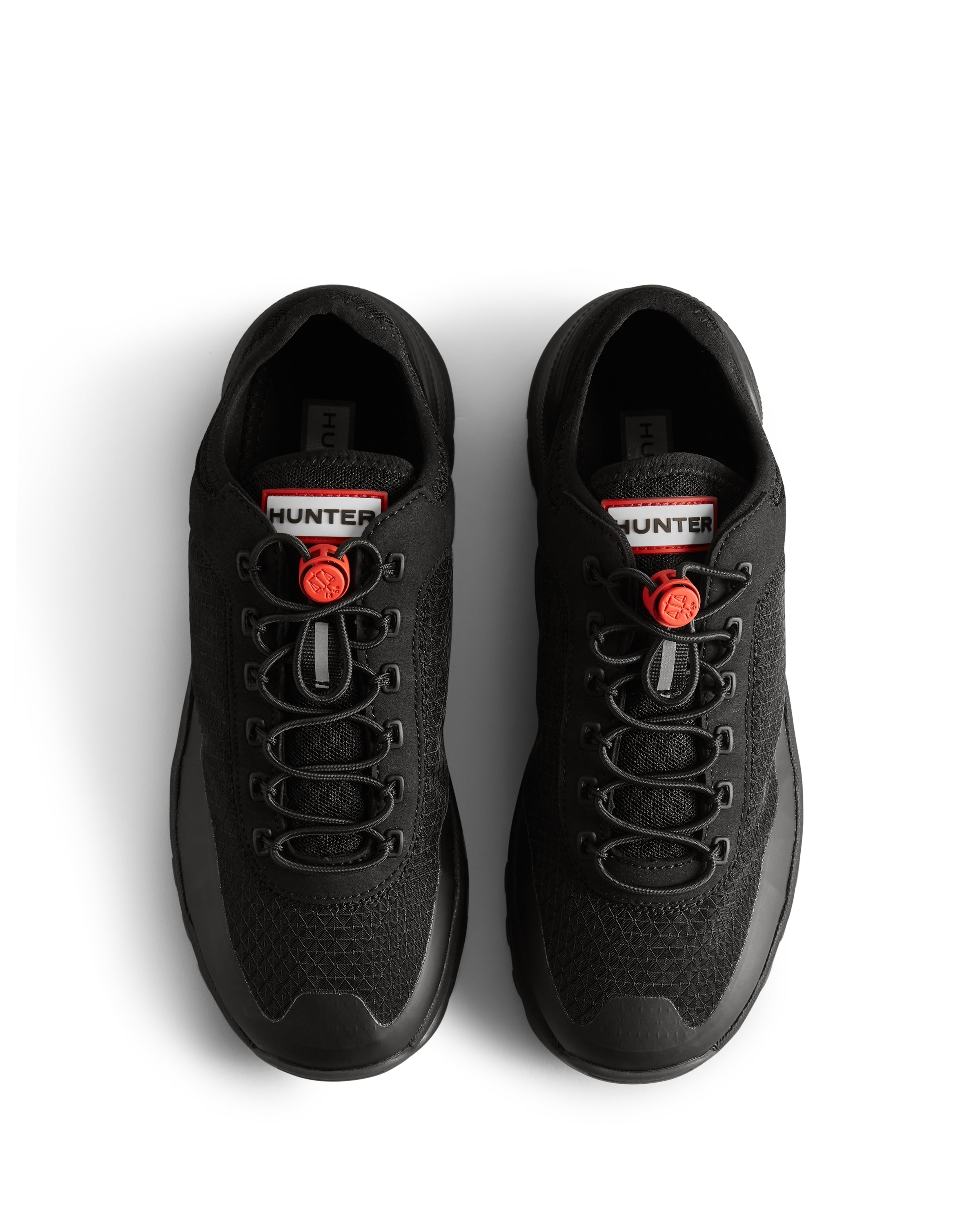 レディース トラベル スニーカー - ブラック