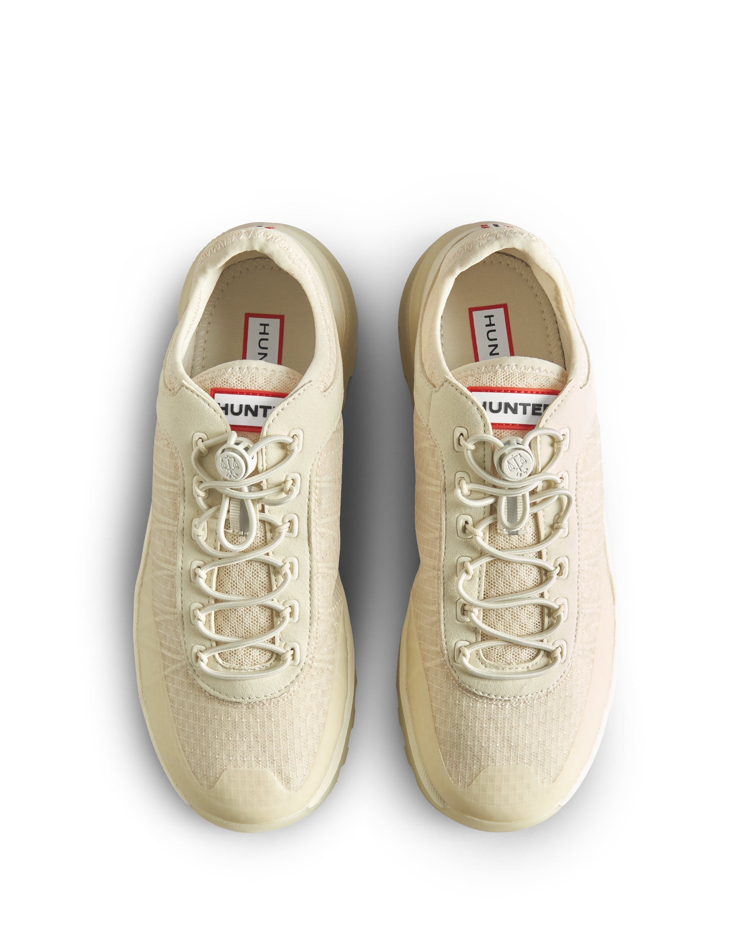 レディース トラベル スニーカー - シェイディッド ホワイト/ソフト サンド