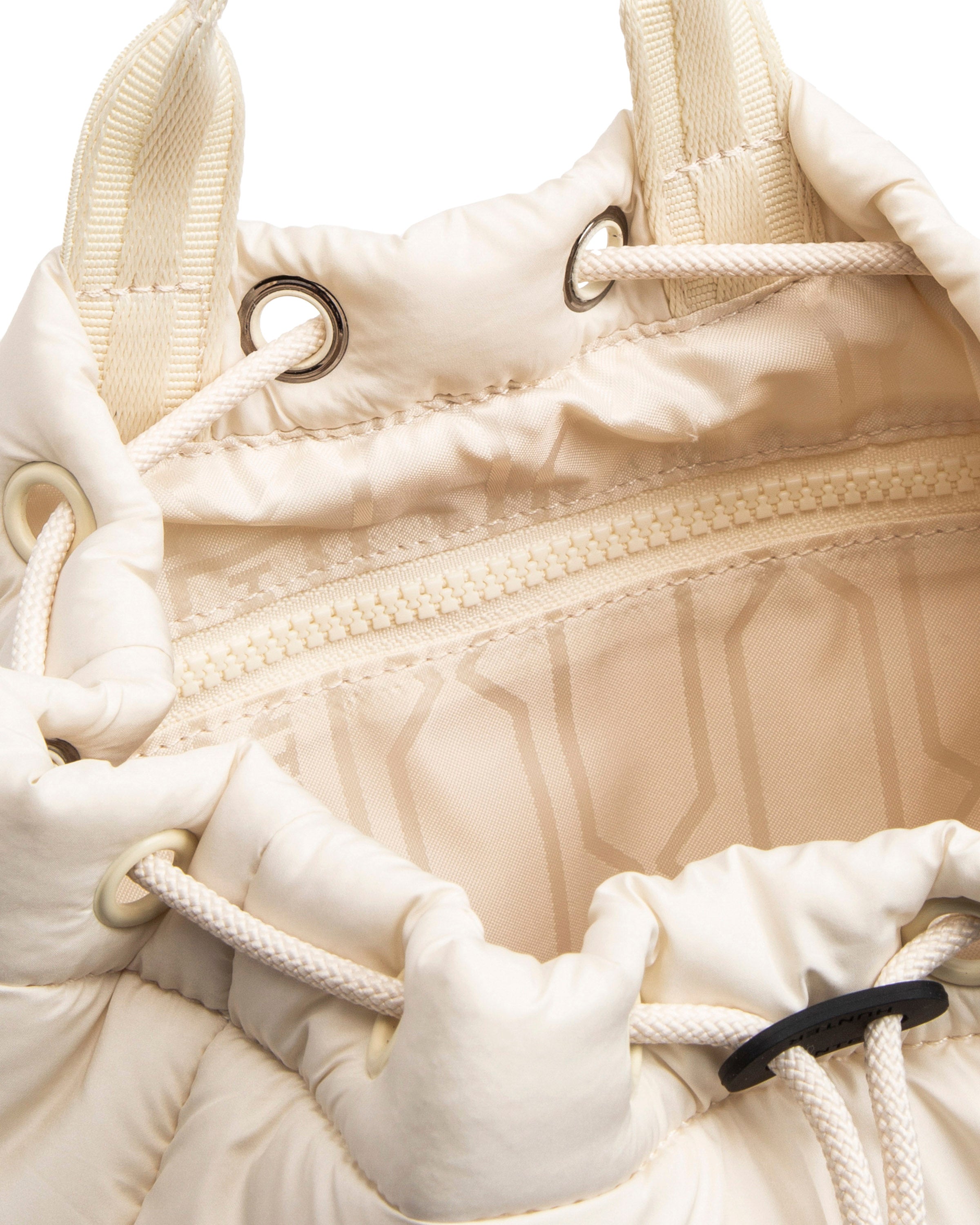 スモークド パファー バックパック - ホワイト ウィロー