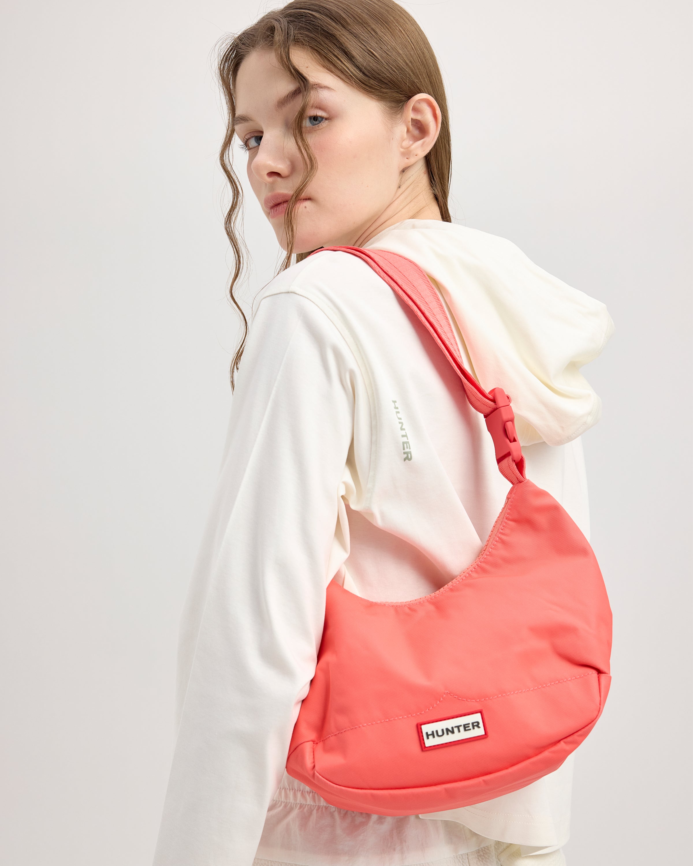 ナイロン ミニ ホーボー - フェスティコーラル