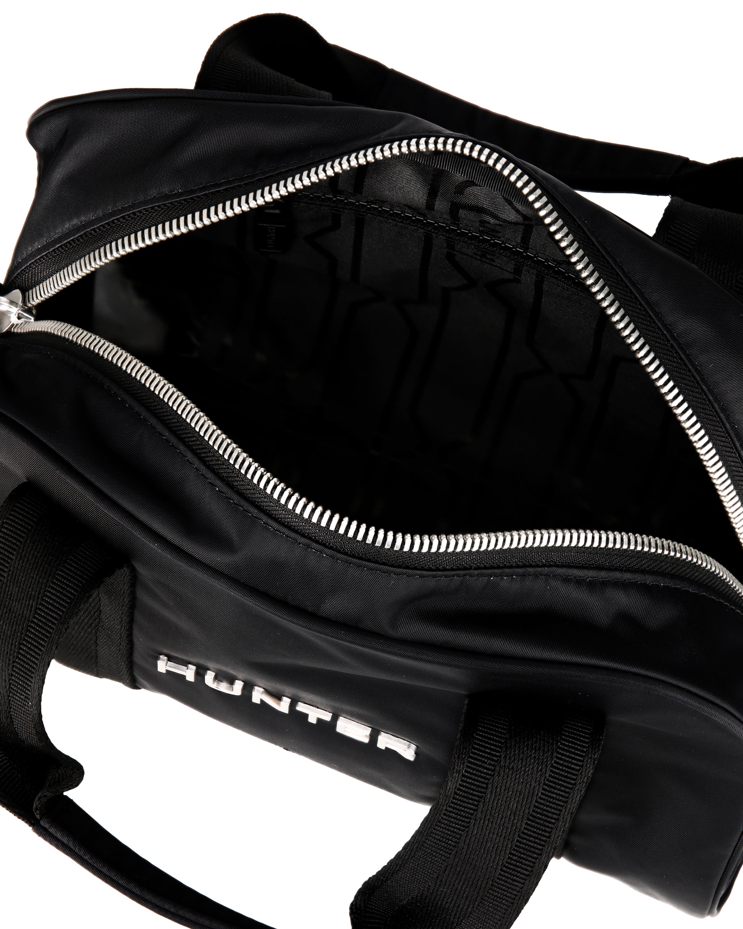 プレミアム ナイロン バレル バッグ - ブラック