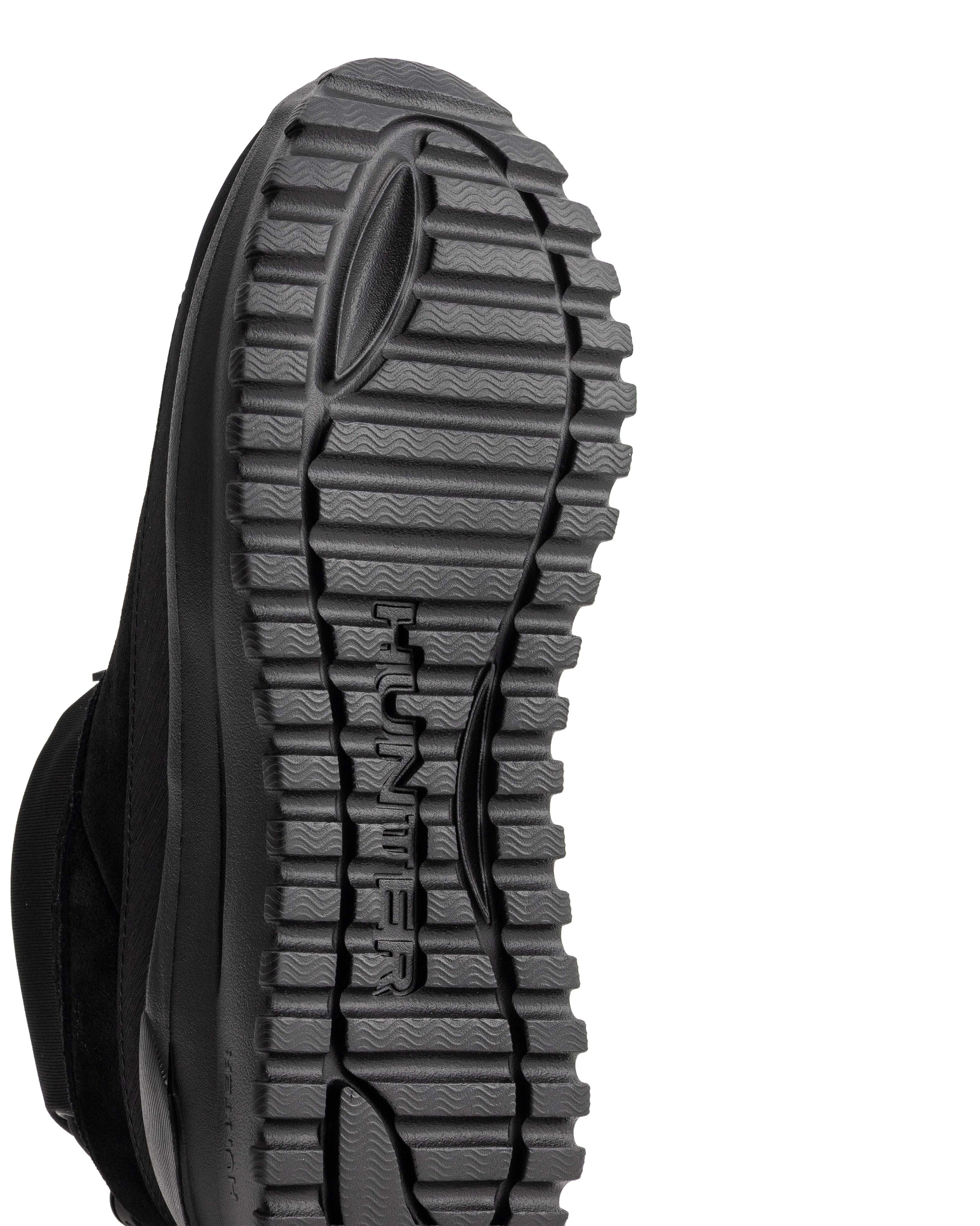 ユニセックス トラベル フロー スエード トレーナー - ブラック