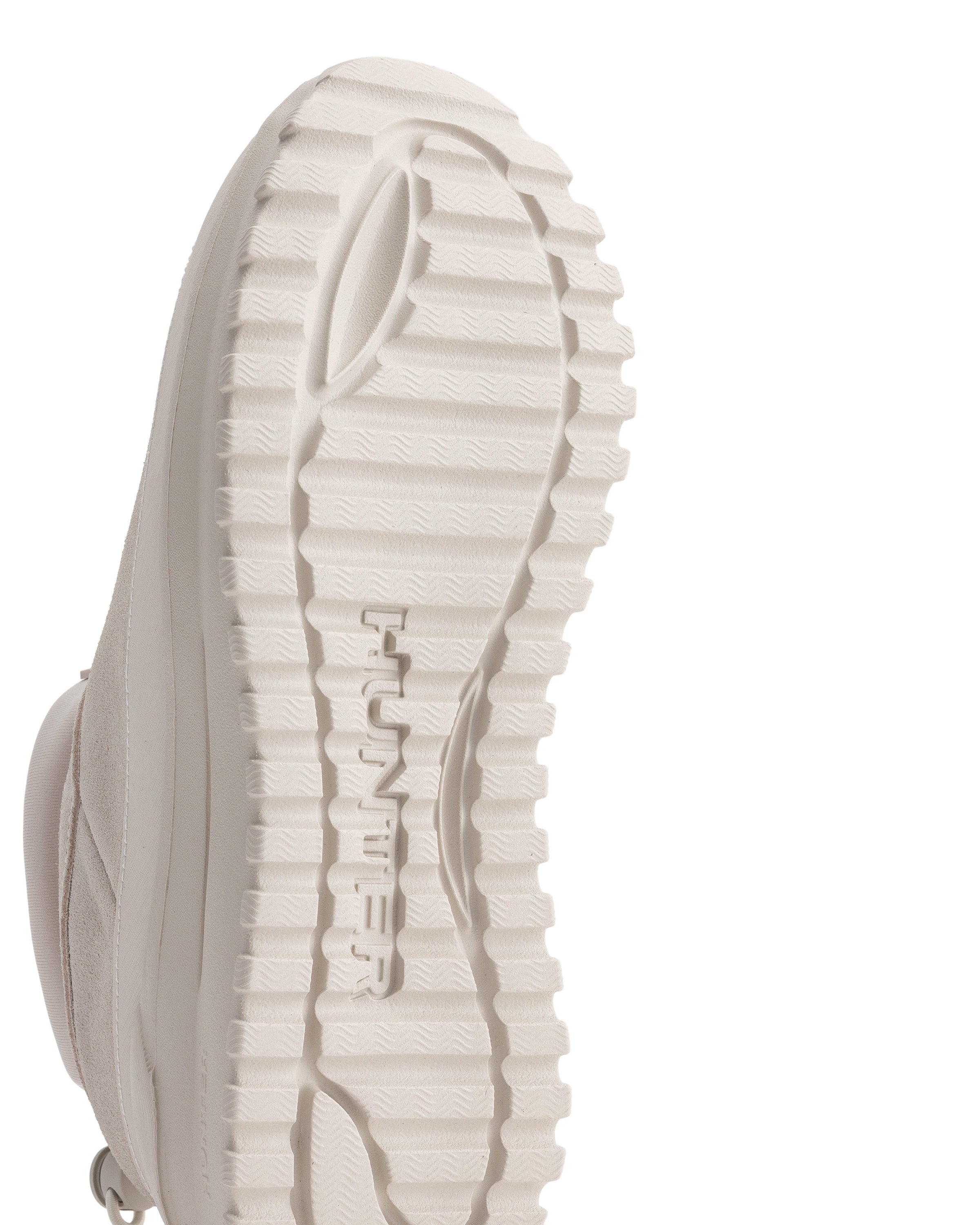 ユニセックス トラベル フロー スエード トレーナー - シェイデッド ホワイト