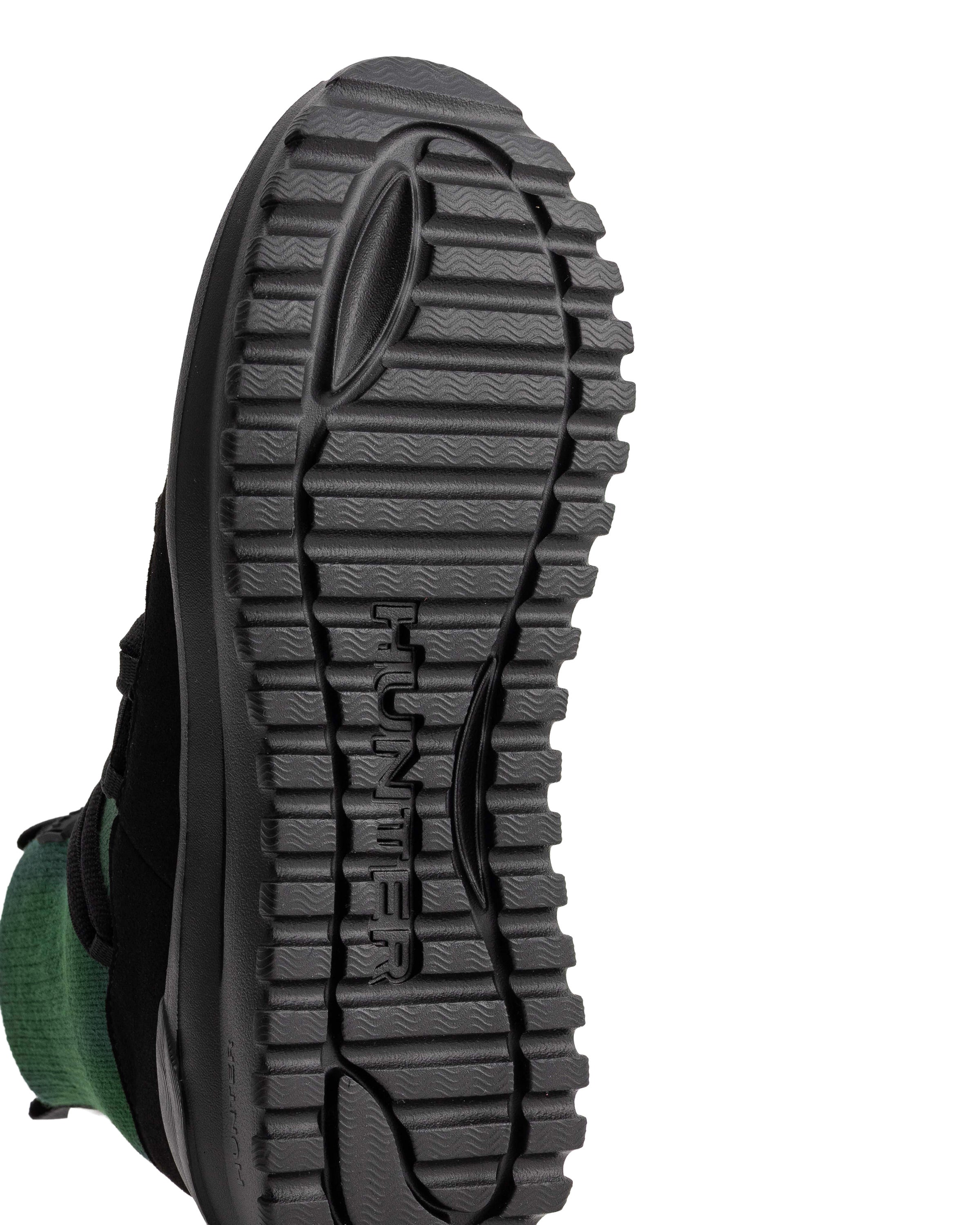 ユニセックス トラベル フロー ビーガン スエード ニット レース ブーツ - ブラック / リッチグリーン