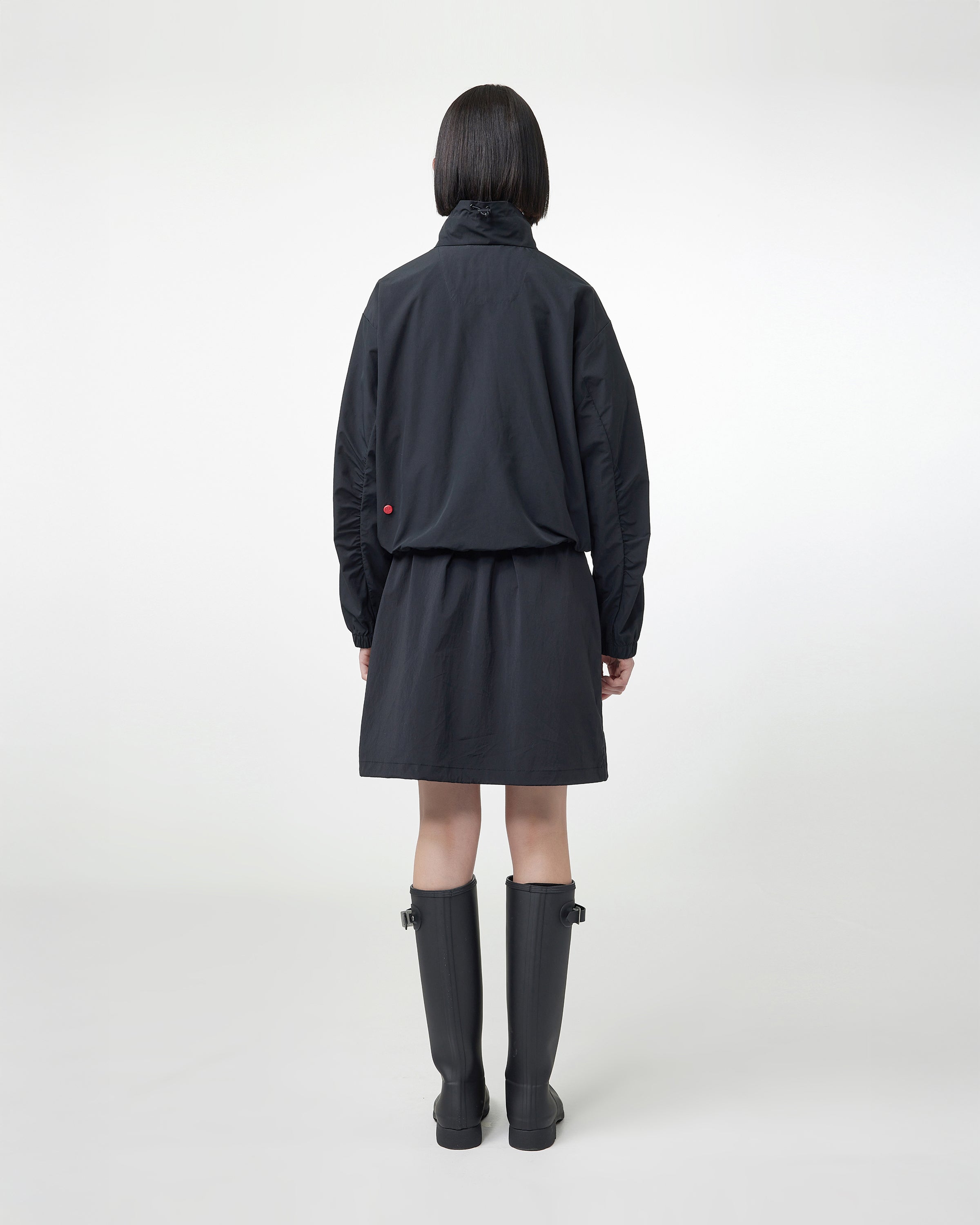 ウィメンズ プレイ ショート ウェザー ジャケット - ブラック