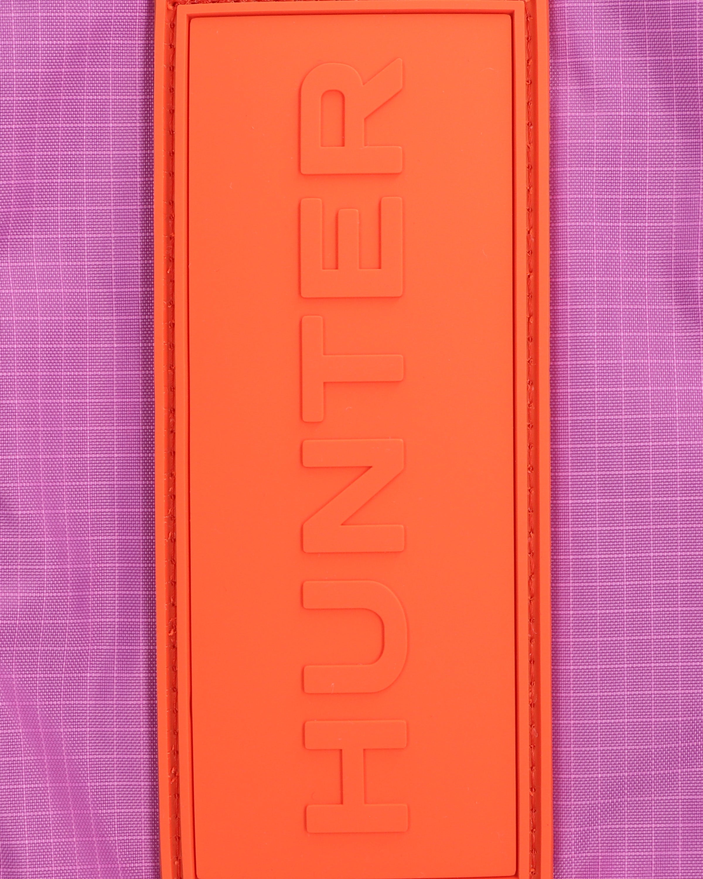 トラベル リップストップ リサイクル ナイロン フォンポーチ - エナジーフューシャ / エナジーレッド