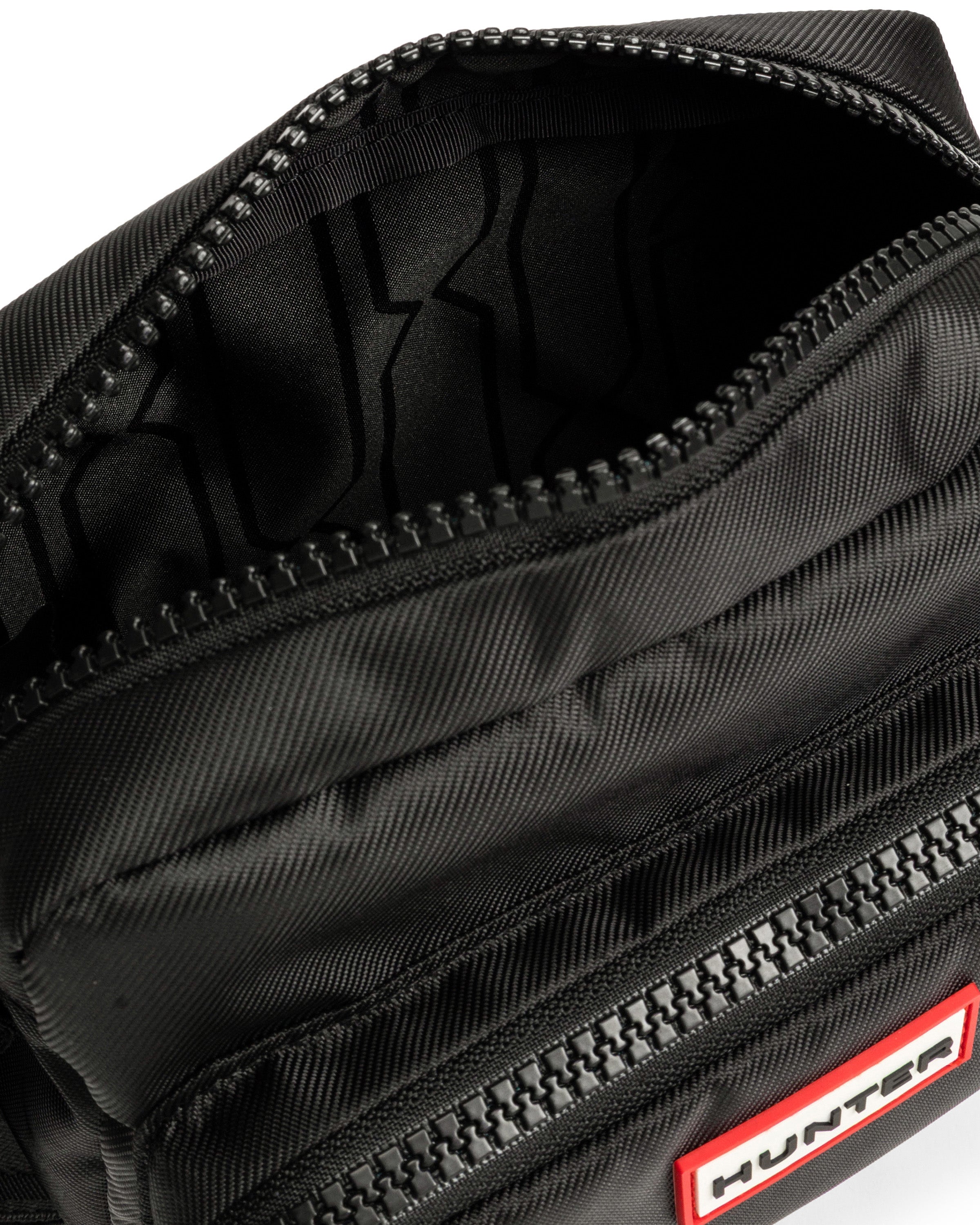 オリジナル エッセンシャル クロスボディ - ブラック