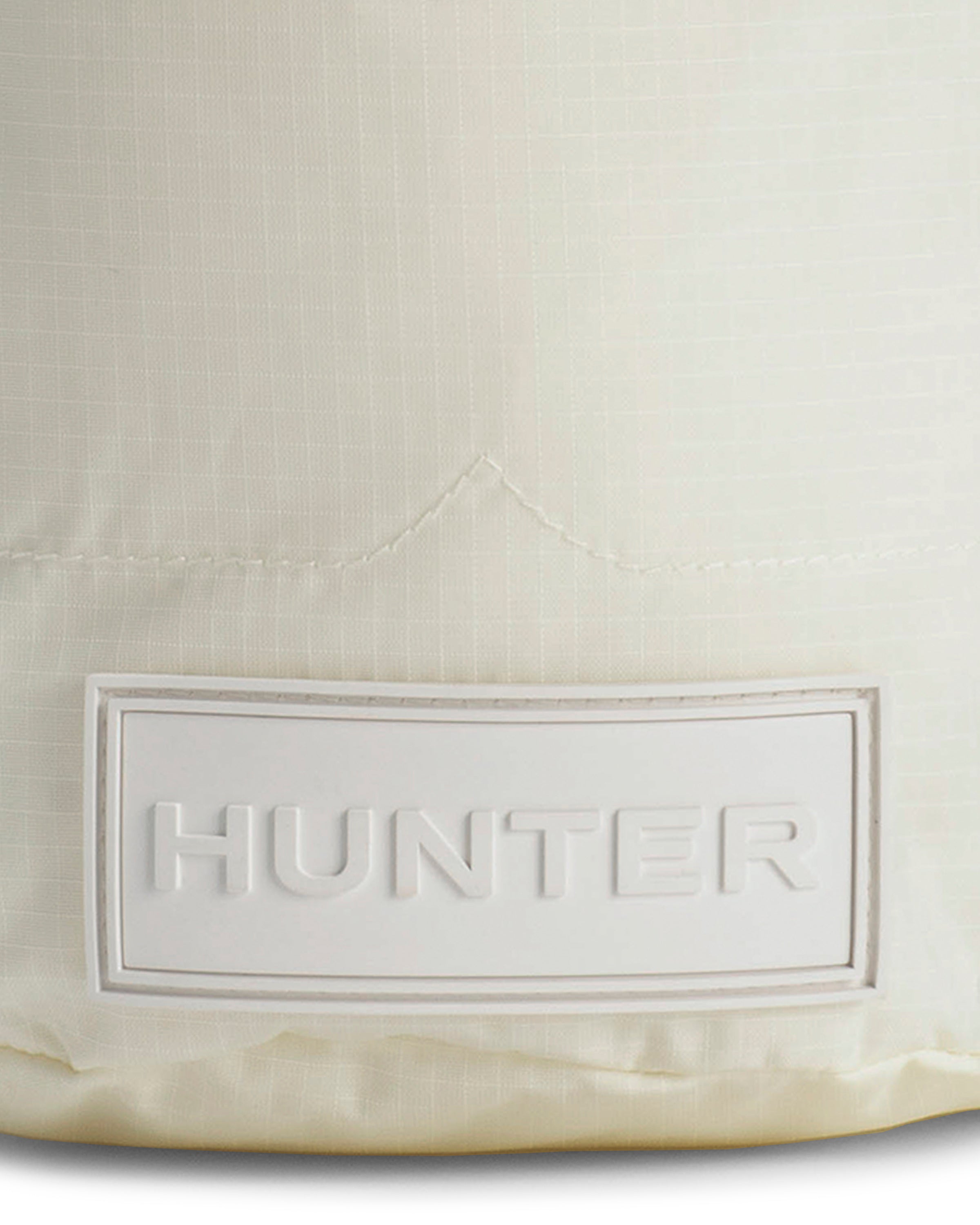 トラベル リップストップ バケット - シェイディッド ホワイト