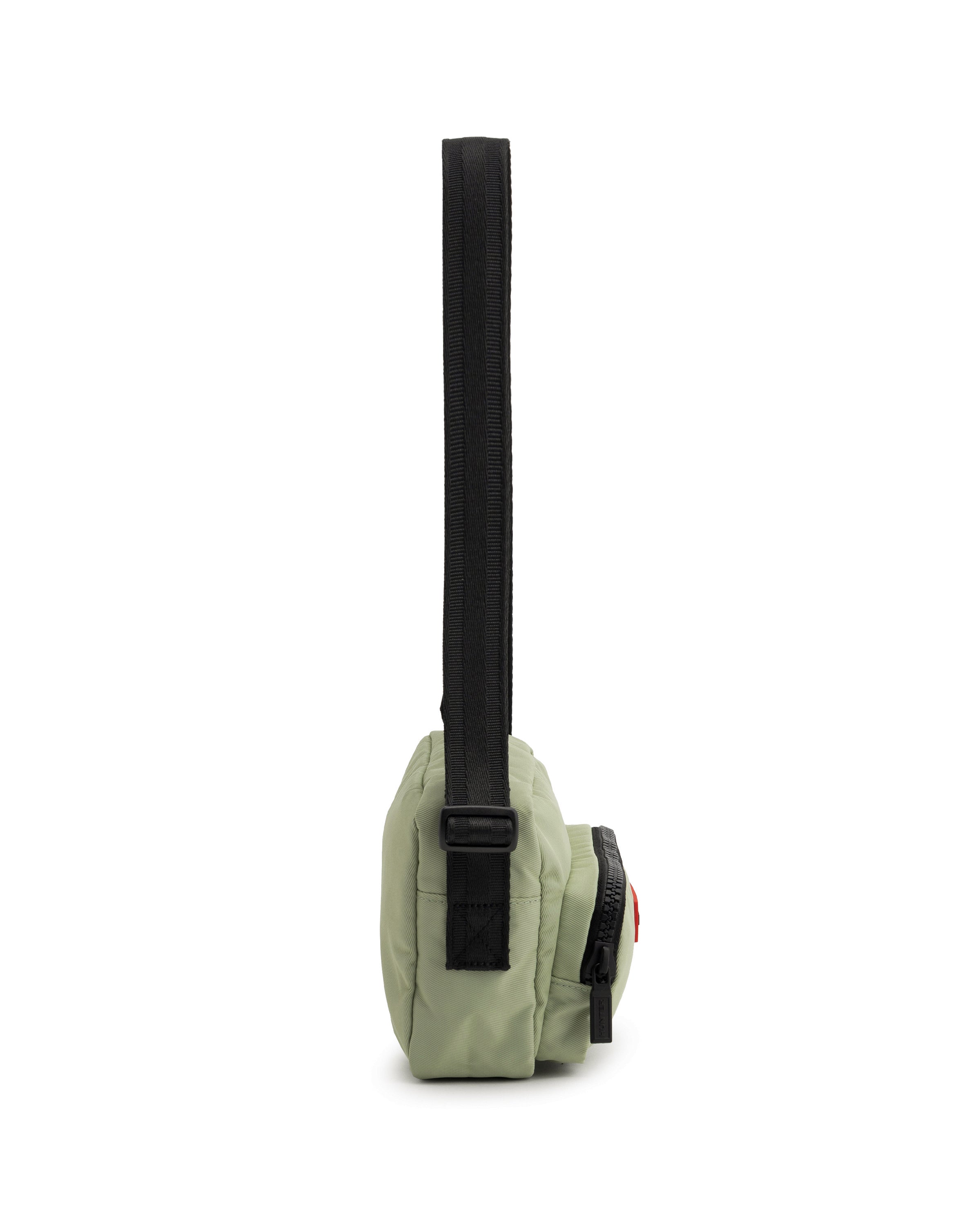 ショルダーバッグ・ポシェット HUNTER [UNISEX] Nylon Crossbody Glam Green UBX3930KBMGLA HUNTER [UNISEX] Nylon Crossbody Glam Green UBX3930KBMGLA