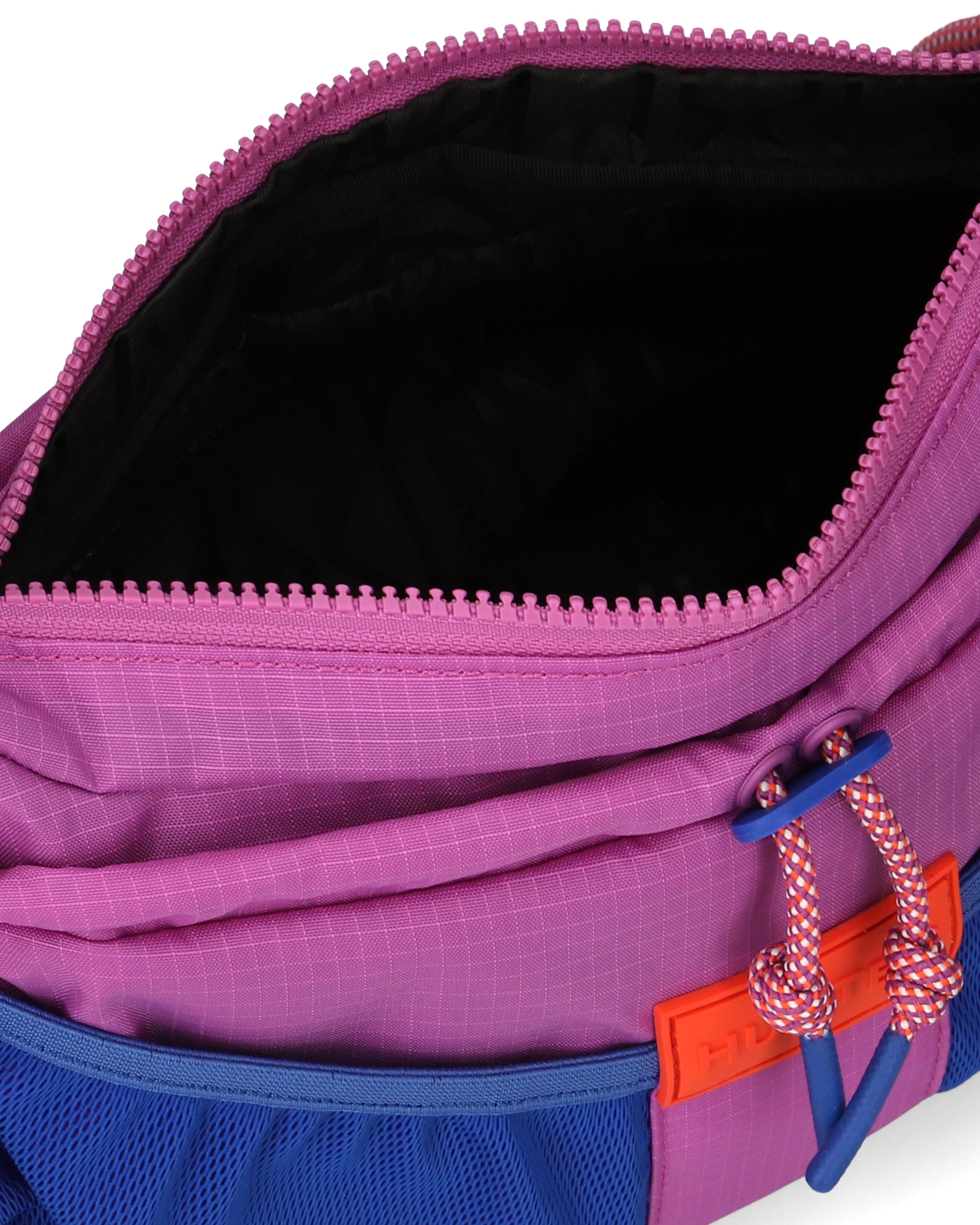 トラベル クロスボディ - クルーズブルー / ホワイトウィロー / エナジーフューシャ