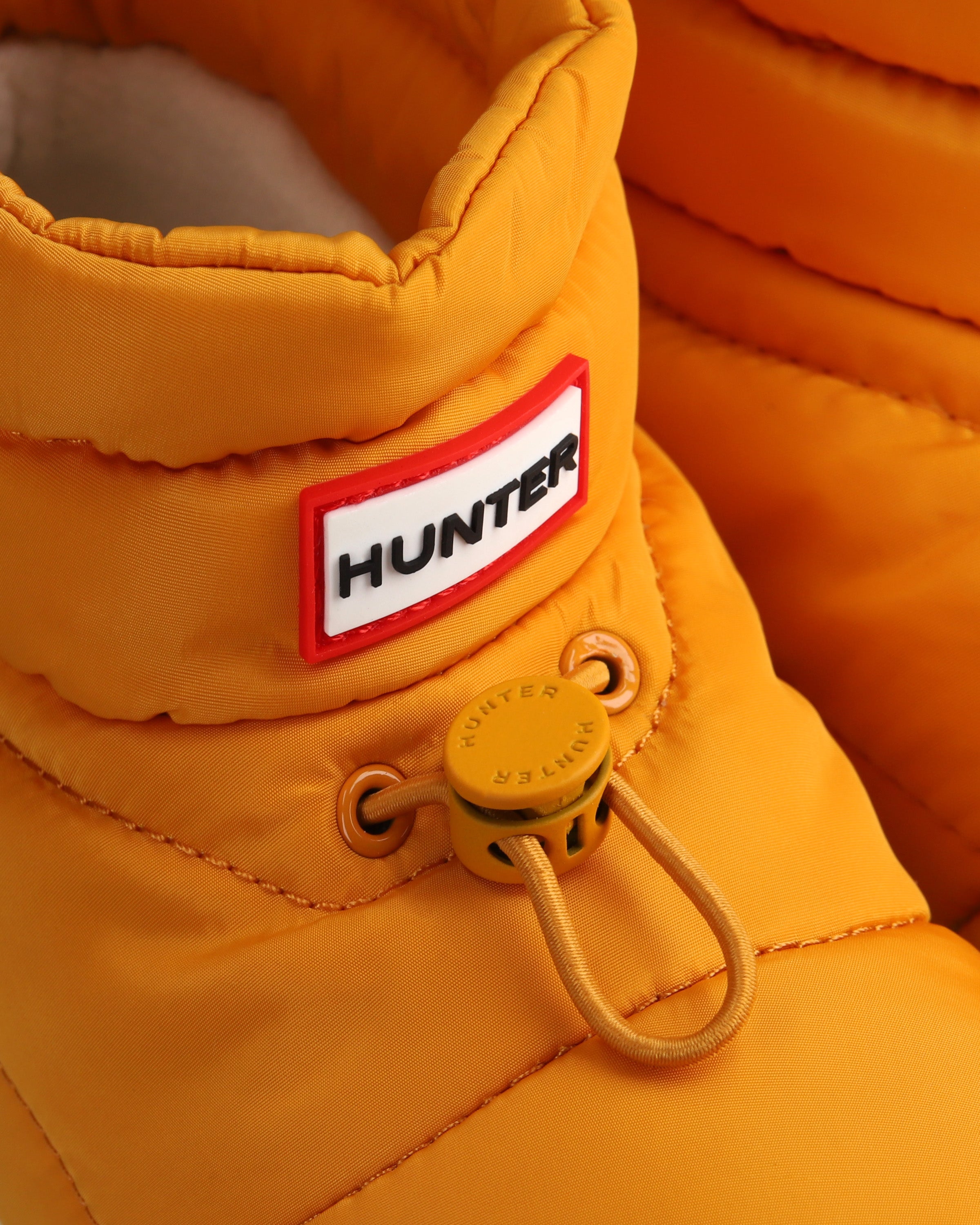 ユニセックス イン/アウト コージー パフ サイド ベント ブーティー